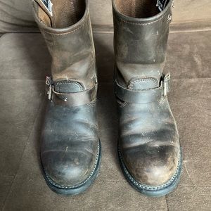 Engineer Frye boots size 9